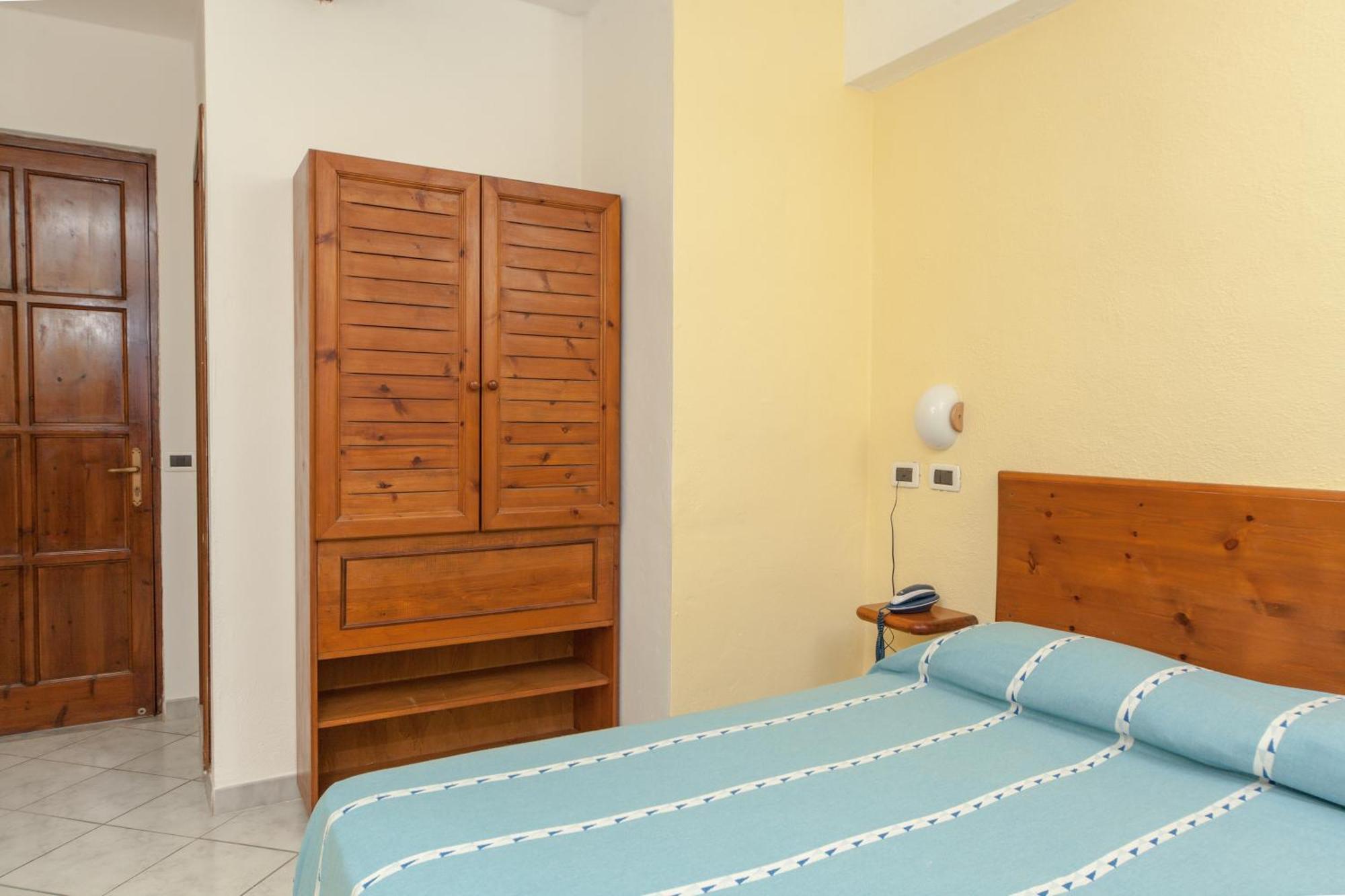 Hotel Ape Regina Casamicciola Terme Bilik gambar